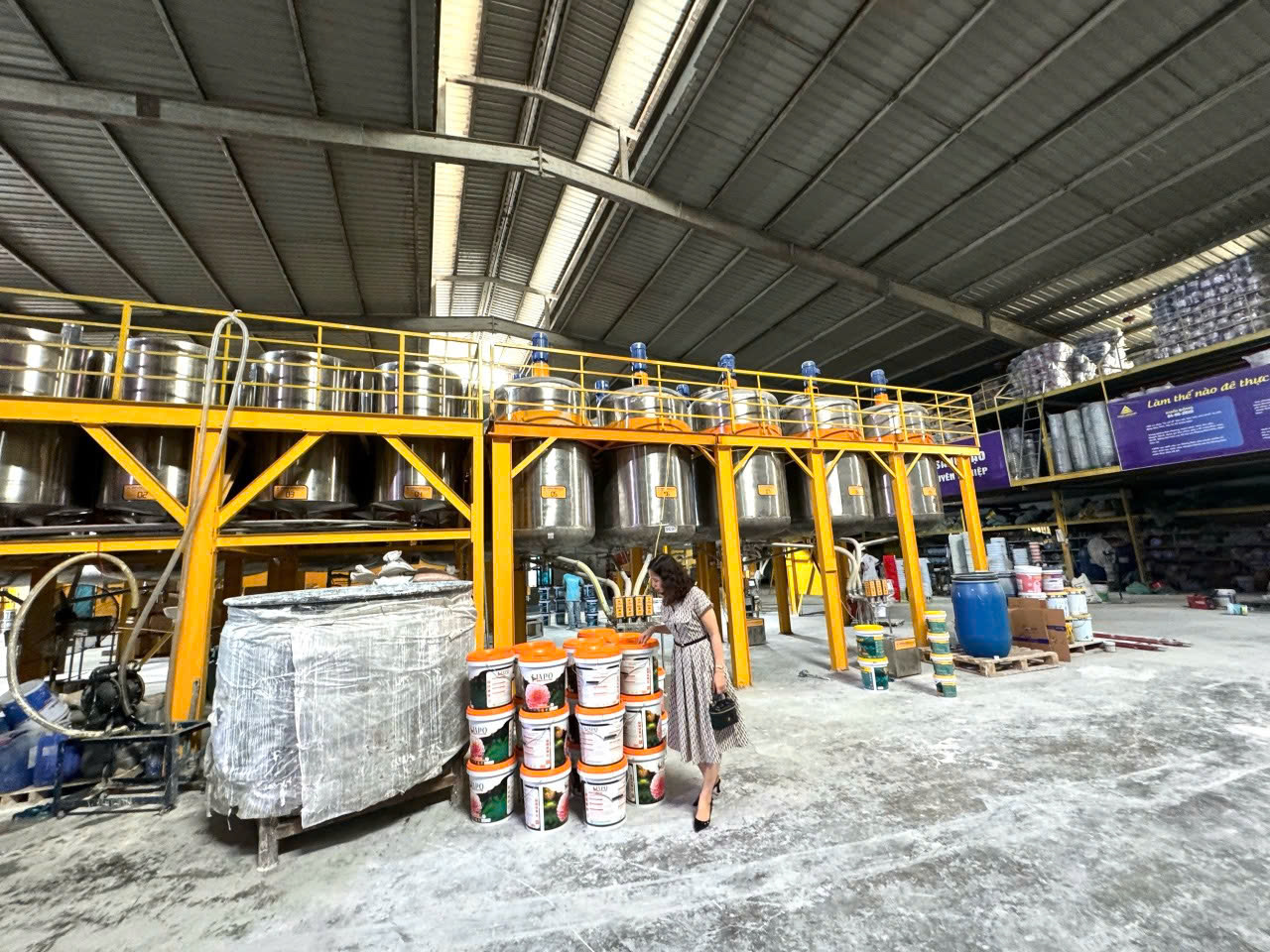 nhà máy sản xuất vinampaint